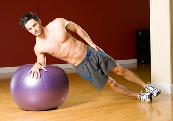 gym ball side plank